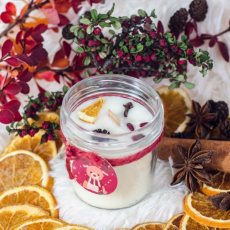 Sojowa świąteczna świeca zapachowa CINNAMON SPICE z drewnianym knotem