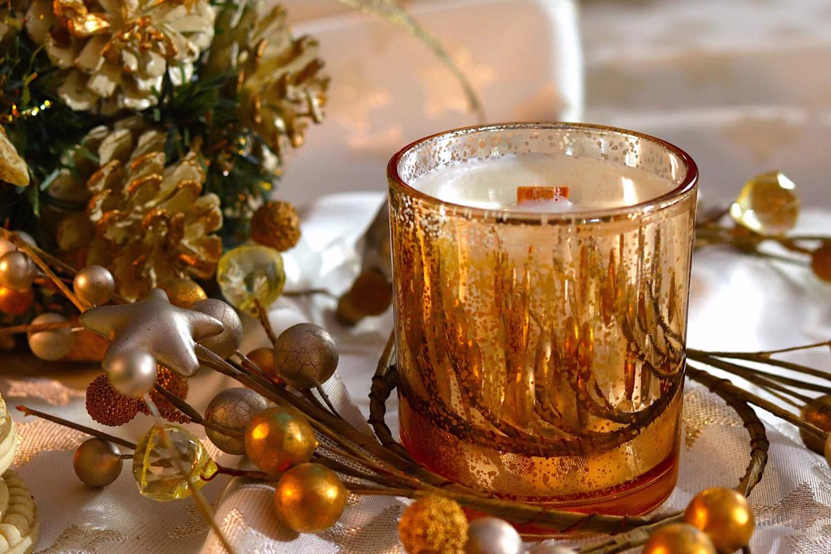 Luksusowa Zapachowa Świeca Sojowa Glamour w Złoty Szkle