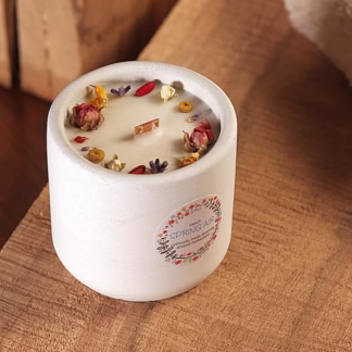 Zdobiona Zapachowa Świeca Sojowa w Betonowym Pojemniku